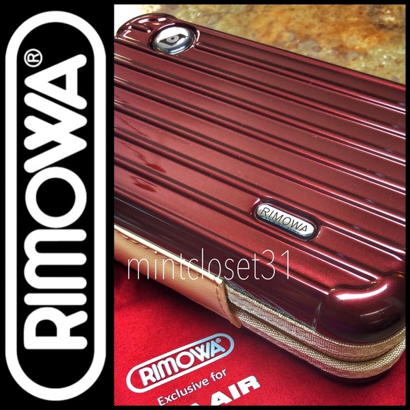 rimowa accessories travel kit